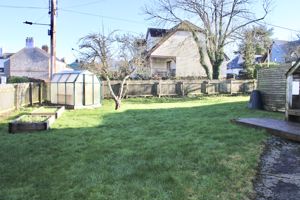 Photo 16- click for photo gallery